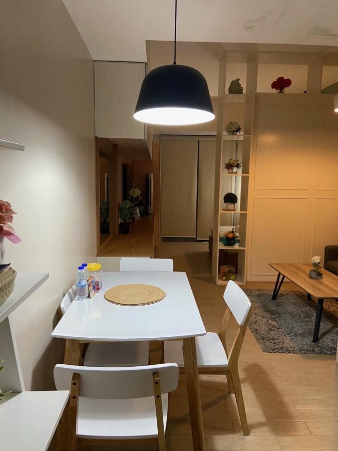 Modern And Cozy Studio Near Airport Terminal 3 Пасай Экстерьер фото